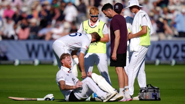 IND vs ENG: बिना आउट हुए मैदान से बाहर गए स्टोक्स, क्या मैनचेस्टर टेस्ट से बाहर होंगे कप्तान?