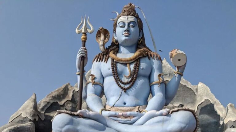 Pradosh Vrat 2025: सावन के अंतिम प्रदोष व्रत पर भूलकर भी न करें ये 7 गलतियां, नहीं मिलेगा पुण्य फल