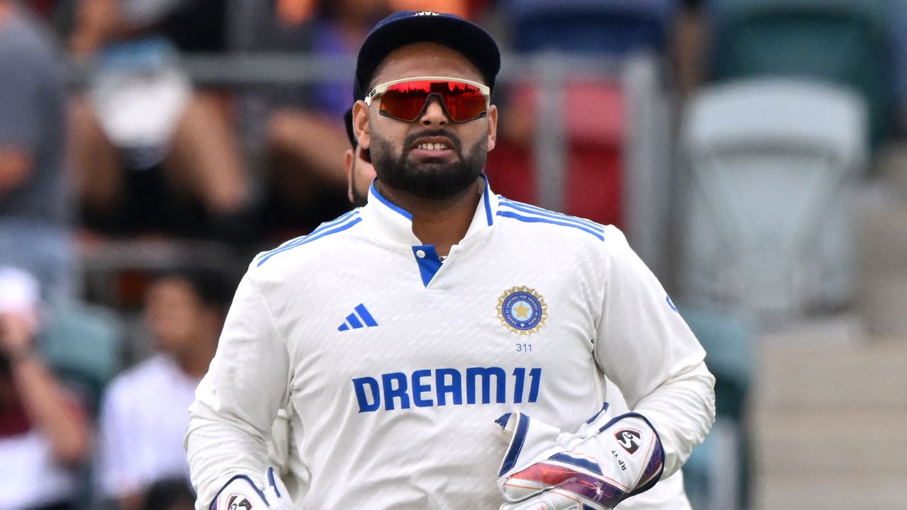 Rishabh Pant: चौथे टेस्ट से पहले ऋषभ पंत की फिटनेस पर सस्पेंस, बल्लेबाजी तय लेकिन कीपिंग को लेकर असमंजस