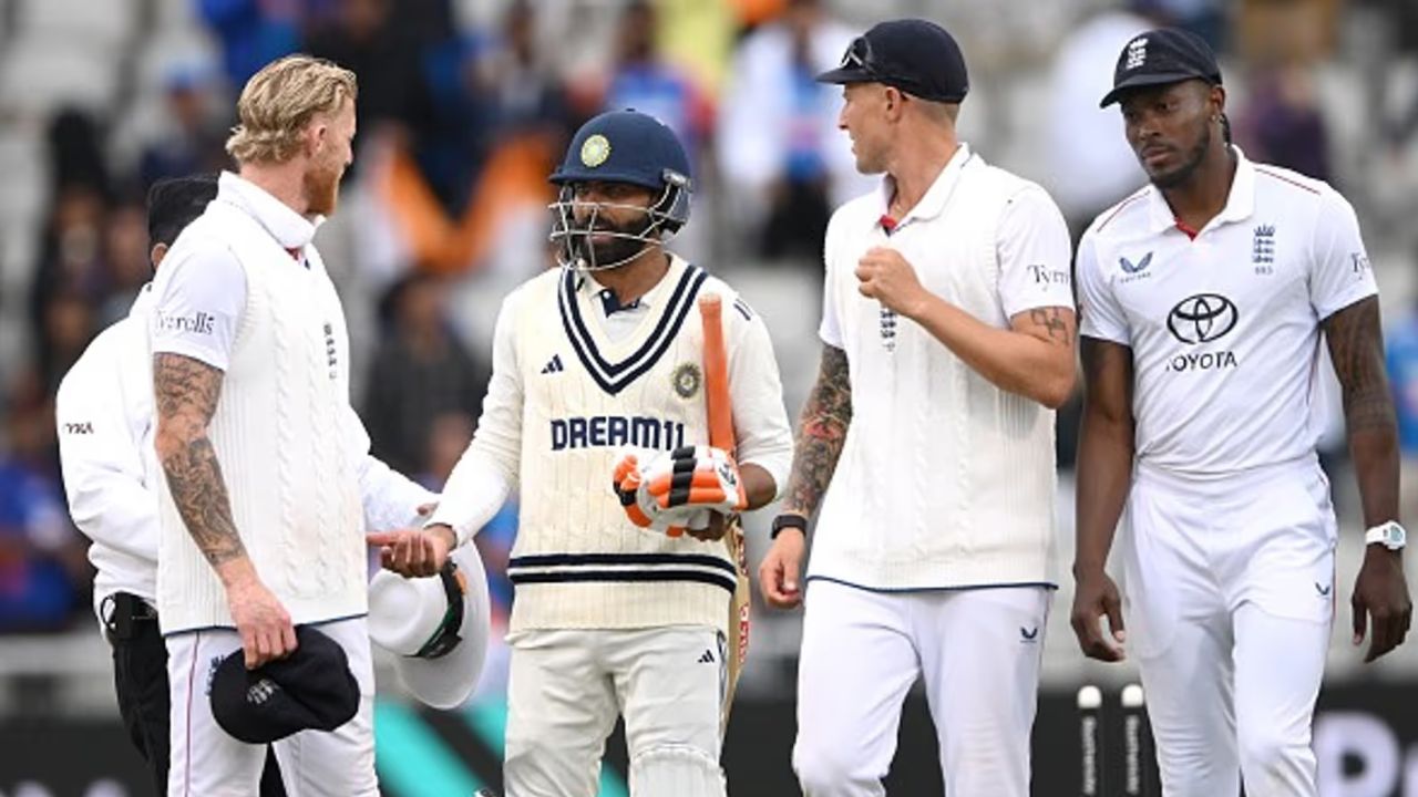 IND vs ENG: भारत-इंग्लैंड टेस्ट में हाई वोल्टेज ड्रामा: जडेजा ने स्टोक्स से हाथ मिलाने से किया इनकार, भड़के इंग्लिश खिलाड़ी- देखें VIDEO