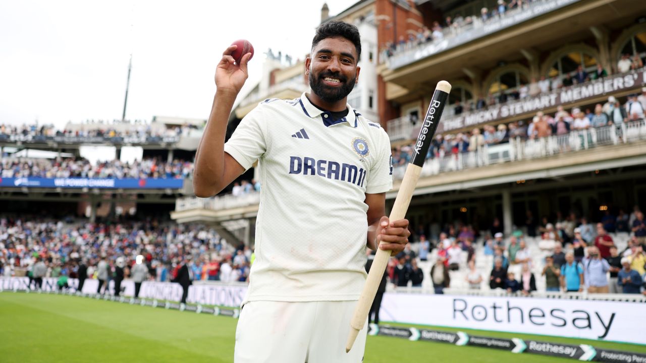 Mohammed Siraj: टोटके ने दिलाई जीत? सिराज के एक अनोखे कदम से भारत ने रच दिया इतिहास