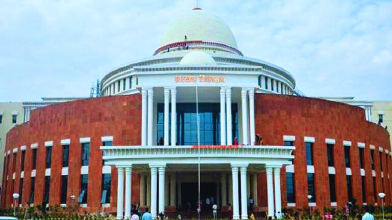 Monsoon Session Top News of 28 August: झारखंड के विधानसभा मानसून सत्र का आज समापन हुआ। इस दौरान पक्ष-विपक्ष में जमकर तनाव देखने को मिला। यहां पढ़ें राज्य की दिन भर की सभी बड़ी खबरें।