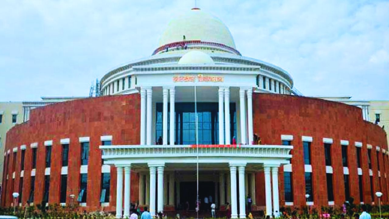 Monsoon Session Top News of 28 August: झारखंड के विधानसभा मानसून सत्र का आज समापन हुआ। इस दौरान पक्ष-विपक्ष में जमकर तनाव देखने को मिला। यहां पढ़ें राज्य की दिन भर की सभी बड़ी खबरें।