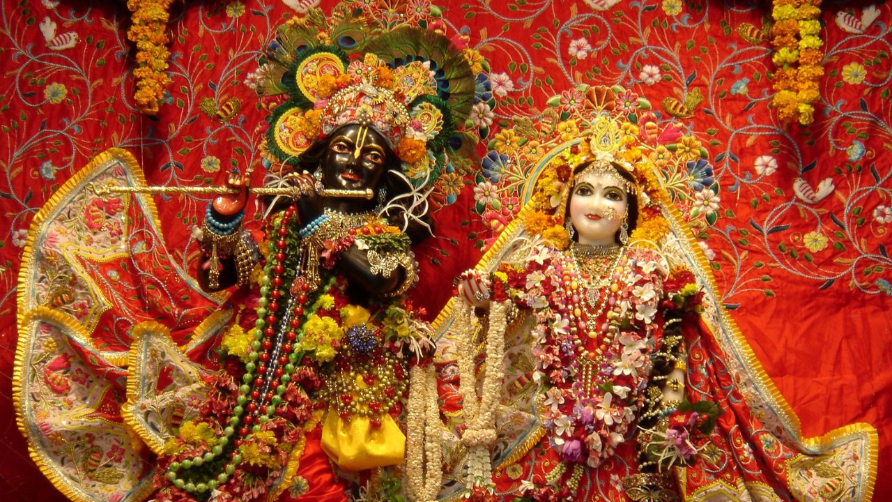 Radha Ashtami 2025: जानिए व्रत और पूजा की सही विधि, क्या करें और क्या न करें