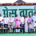 Ranchi Jharkhand Top News of 30 August: इंडिया ब्लॉक के उपराष्ट्रपति पद के उम्मीदवार न्यायमूर्ति बी. सुदर्शन रेड्डी रांची हवाई अड्डे पर पहुंचे।