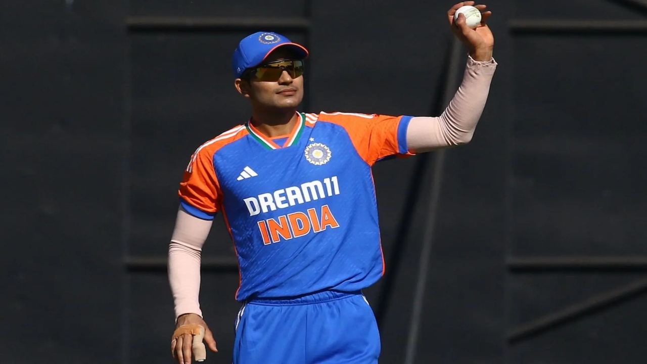 Asia Cup 2025: क्या उप-कप्तान नहीं बनने वाले थे शुभमन गिल? इस दिग्गज ने की थी सिफारिश!
