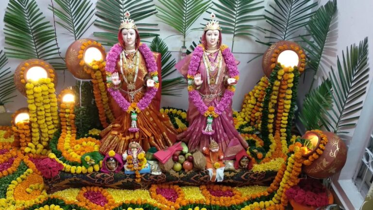 Mahalaxmi Pujan 2025 का है महत्व, जानें पूजन विधि और शुभ तिथि की पूरी जानकारी